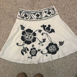 Bandolino a line skirt size 6